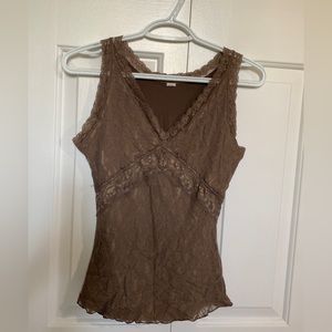 Vintage Y2K lace v-neck tank top